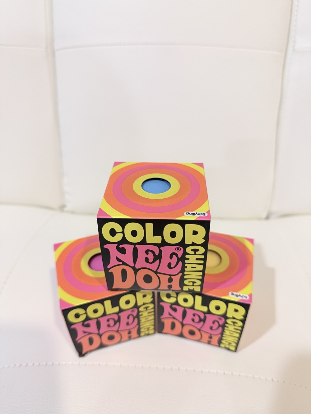 Needoh Color Change 3x
PINK,BLUE,YELLOW